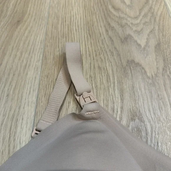 Momcozy Nursing Bra L Beige Maternity Breastfeeding Pumping Comfort - Picture 2 of 5